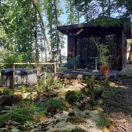 Le Gite De La Cabane De L'Oiseau Couze-et-Saint-Front Extérieur photo