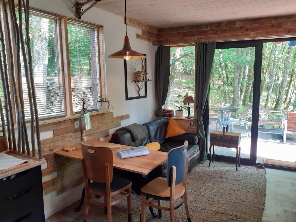 Le Gite De La Cabane De L'Oiseau Couze-et-Saint-Front Extérieur photo