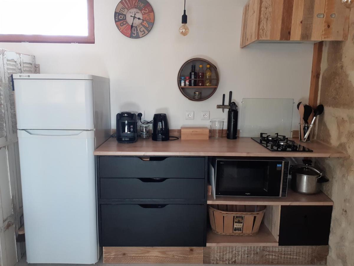 Le Gite De La Cabane De L'Oiseau Couze-et-Saint-Front Extérieur photo