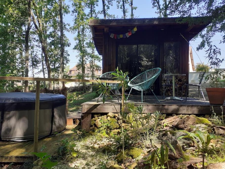 Le Gite De La Cabane De L'Oiseau Couze-et-Saint-Front Extérieur photo