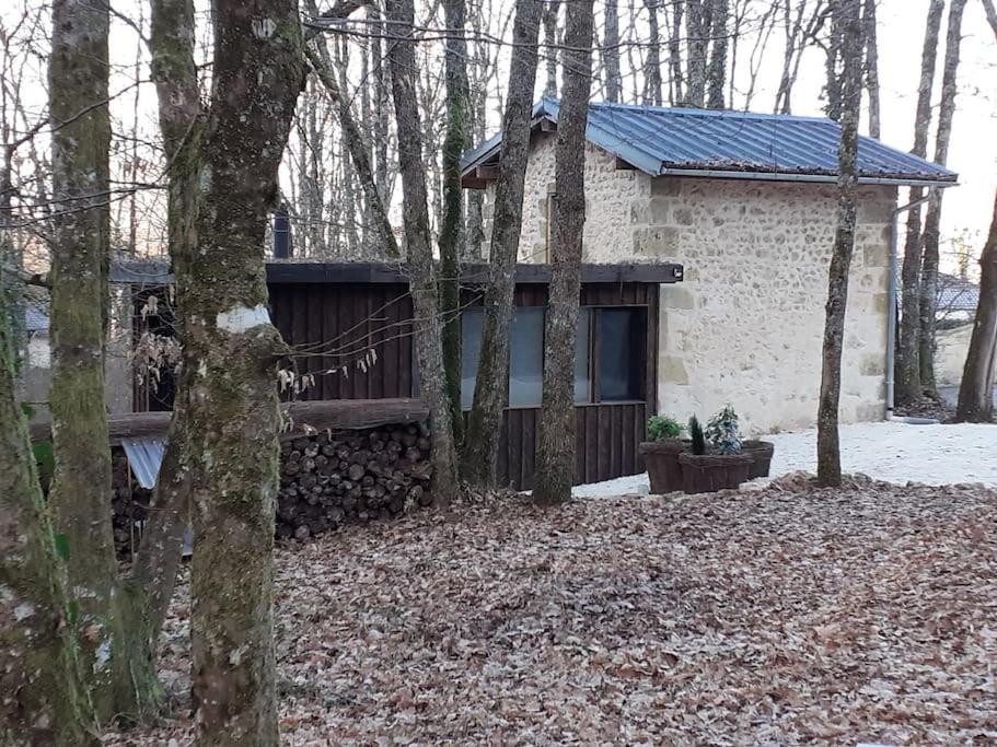 Le Gite De La Cabane De L'Oiseau Couze-et-Saint-Front Extérieur photo