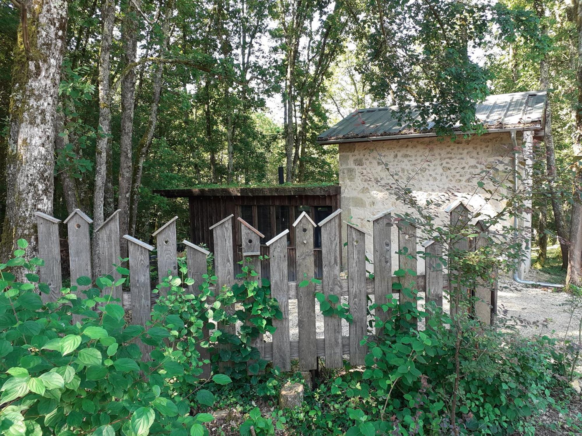 Le Gite De La Cabane De L'Oiseau Couze-et-Saint-Front Extérieur photo